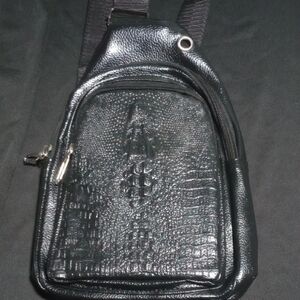 Black Textured Men's Sling Bag
